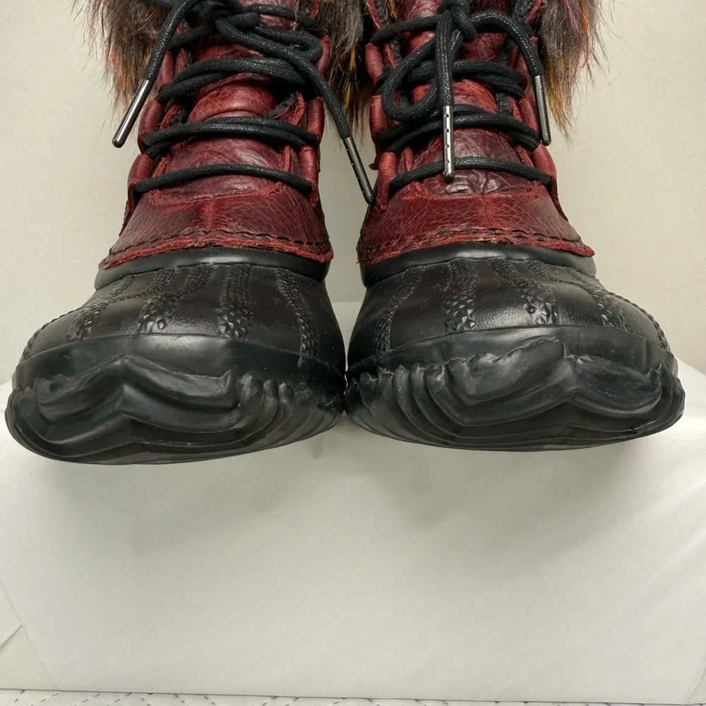 Sorel Out N About Lux Faux Fur Waterproof Boots Size 7.5 In Rich Wine